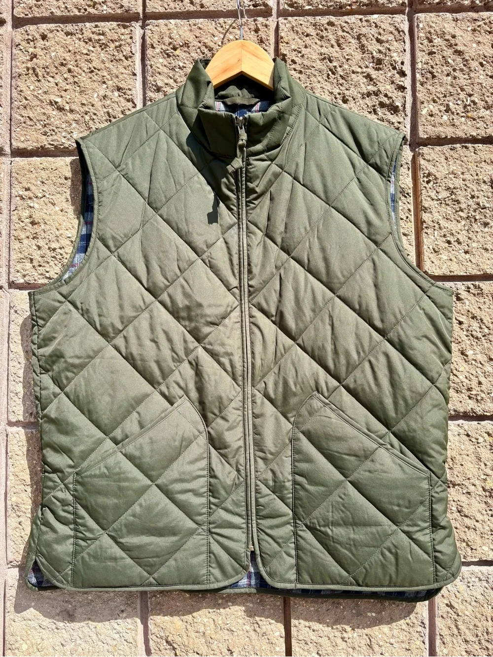 J. Crew Authentic Outerwear Men's Quilted Flannel Lined Olive Green Vest